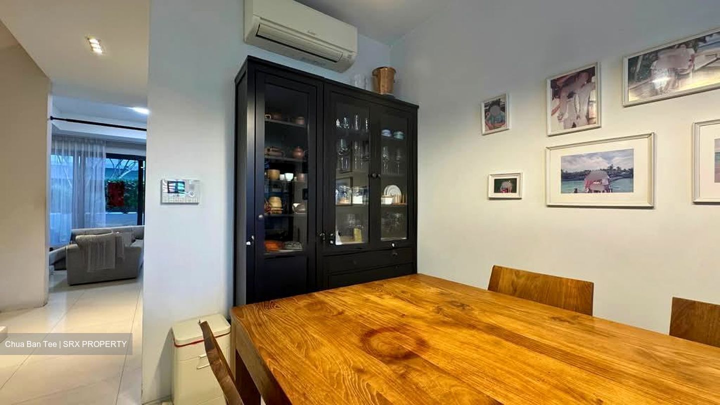 Lorong L Telok Kurau (D15), Terrace #554916811